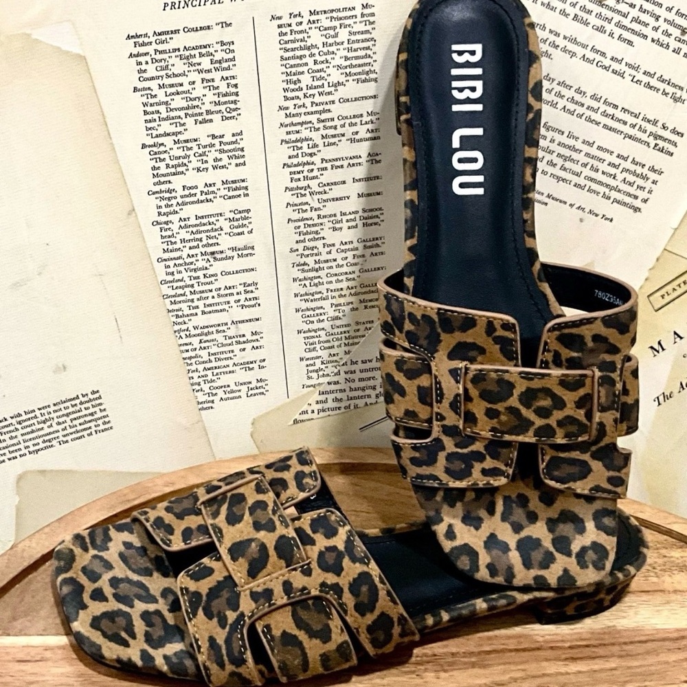 Anthropologie Bibi Lou Holly Sandal Slide Mule Leopard Suede